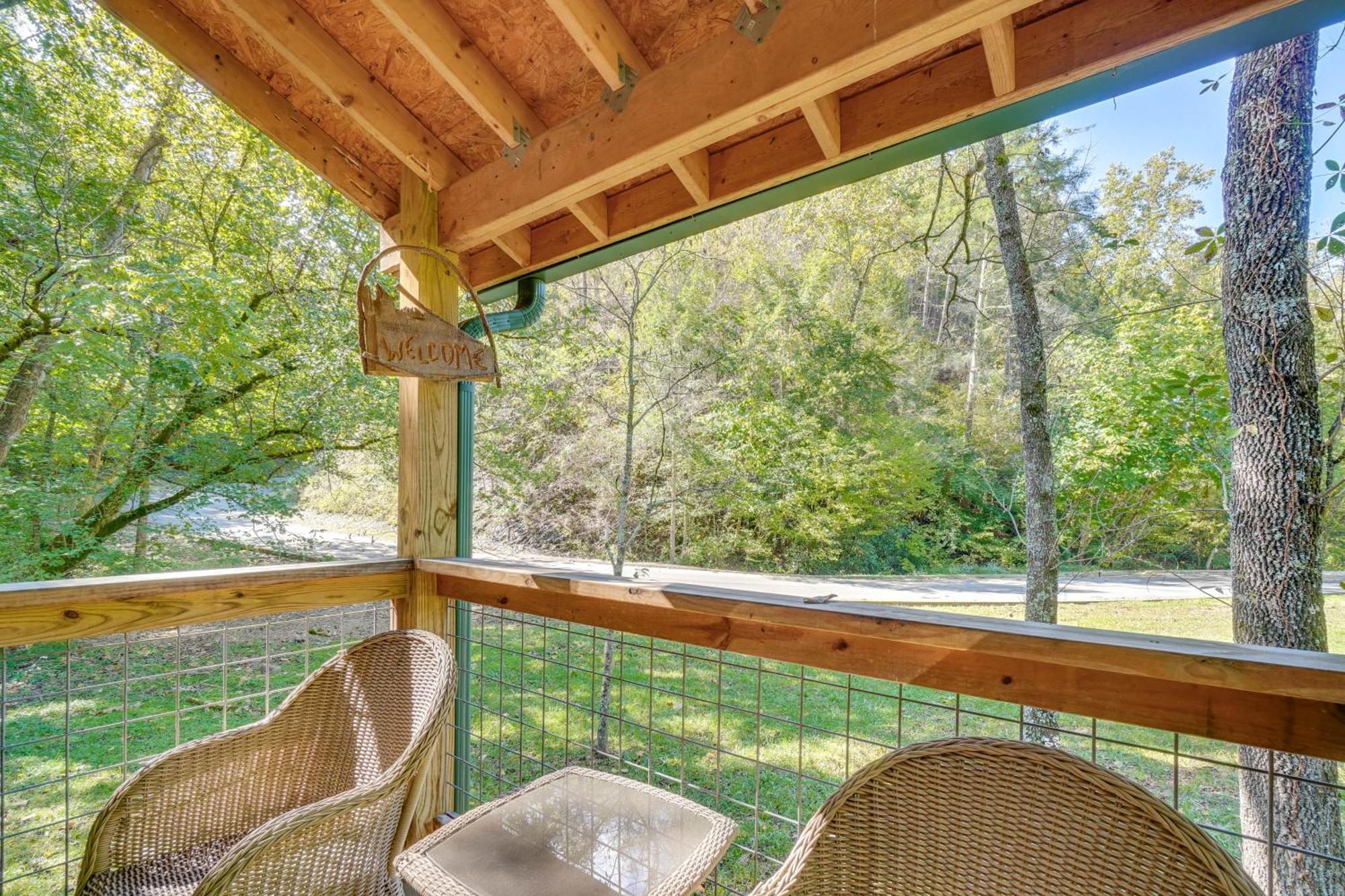 Just Fur Relaxin Sevierville Cabin With Hot Tub! Zewnętrze zdjęcie